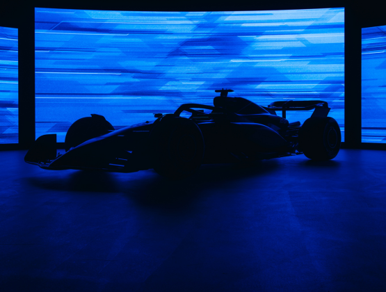 Stephens Sponsors Beyond the F1 Circuit: Artistry and Speed with Williams Racing Exhibition at the Arkansas Museum of Fine Arts
