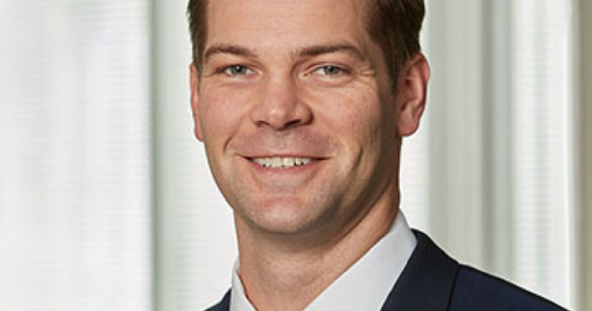 Cole Naylor Investment Banking Stephens